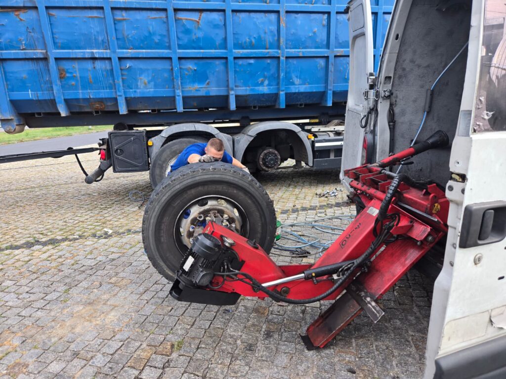 Wulkanizacja 24h Włocławek – Pomoc na drodze